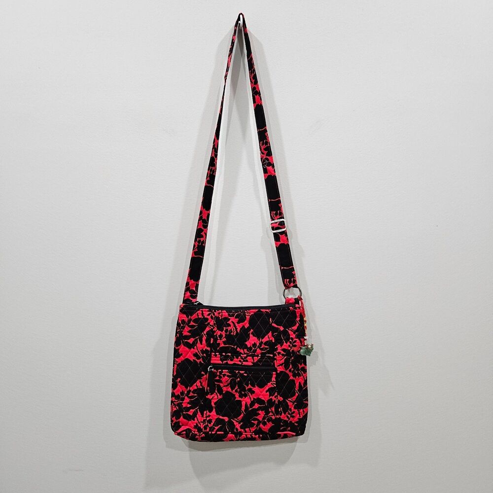 Vera Bradley Hipster Crossbody Bag Red Black Floral Boho Pockets Lined Hippie